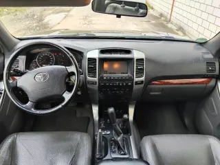 Toyota Land Cruiser 2006