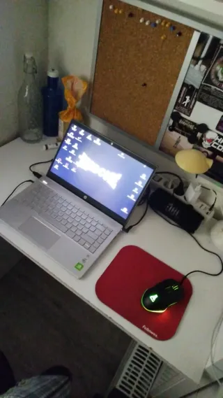 Portatíl HP 14-ce3000ns i5 8GB SSD 500GB Nvidia Mx