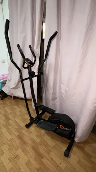 Bicicleta Elíptica BONPLUS Fitness