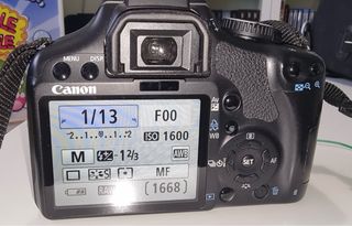 Cámara Canon EOS 450D + Objetivo 18-55mm