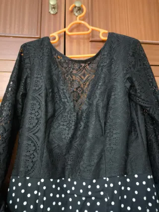 Traje de flamenca lunares negro y blanco