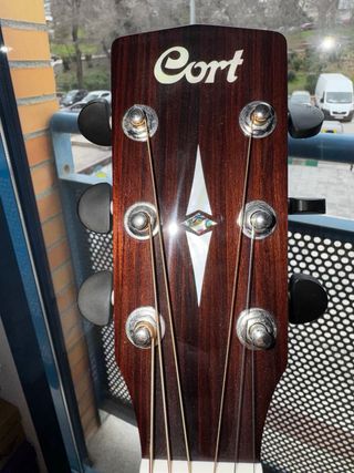 Guitarra Acústica Cort EATRH 100 SB