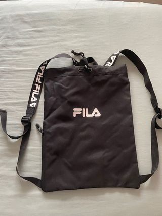 Mochila deportiva Fila negra