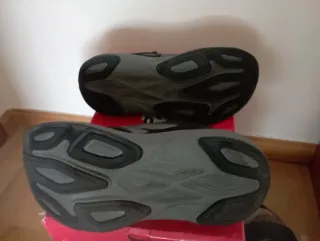 Zapatillas New Balance More V6 Talla 42.5