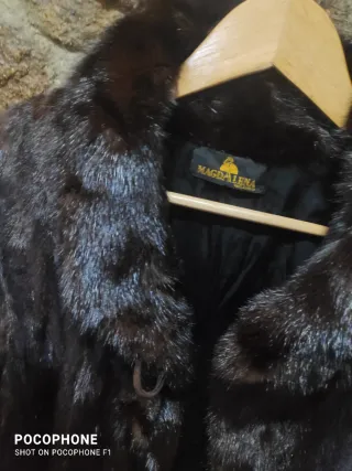 Elegante abrigo de piel baratísimo portes pagados