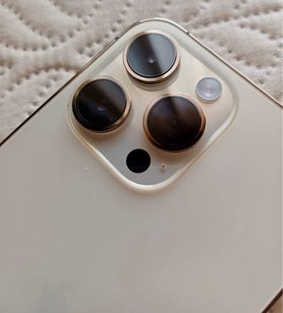 iPhone 14 Pro Max Dorado