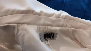 Chaqueta UNIT beige elegante Talla M