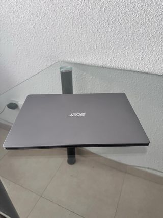 Portátil Acer Swift SF114-32 Plata como nuevo