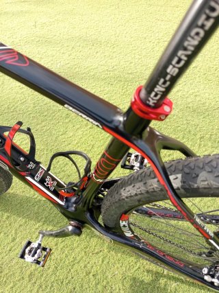 Berria Bravo Carbono 29 GX Eagle RockShox Reba XC