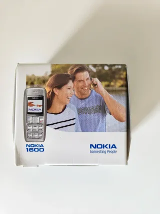 Cellulare Nokia 3210 con scatola