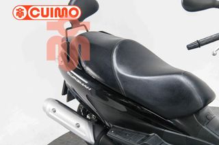 SUZUKI BURGMAN 200