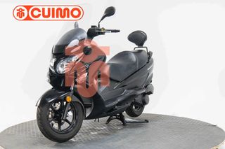SUZUKI BURGMAN 200