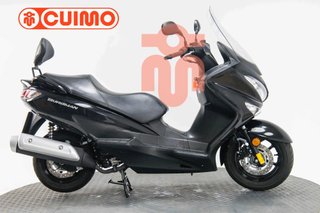 SUZUKI BURGMAN 200