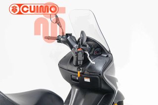 SUZUKI BURGMAN 200