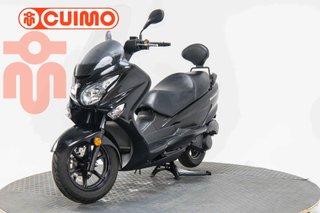 SUZUKI BURGMAN 200