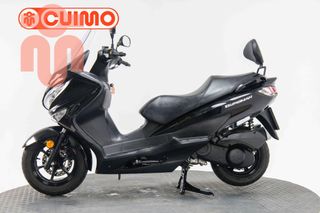 SUZUKI BURGMAN 200