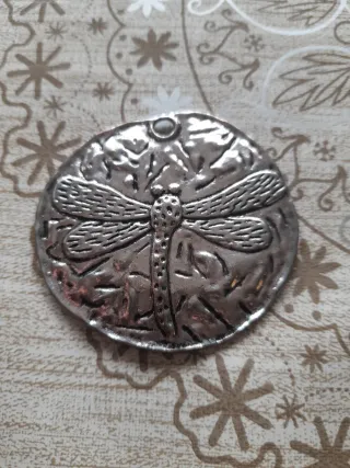 Lote de colgantes variados