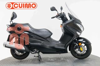 SUZUKI BURGMAN 200