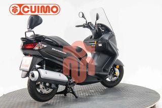 SUZUKI BURGMAN 200
