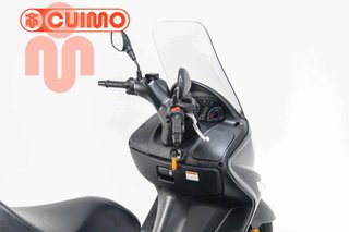 SUZUKI BURGMAN 200