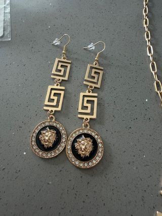 Conjunto estilo Versace collar, pulsera y pendient