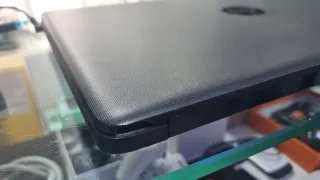 HP Portatil AMD A9, 8GB RAM, 128GB SSD + 1TB