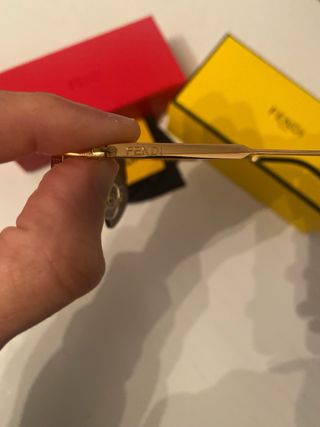 Occhiali da sole FENDI Unisex FE40141u Oro/Nero