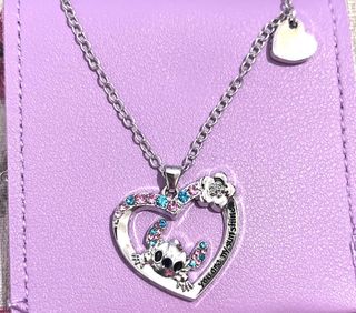 Collana cuore con Stitch e fiore