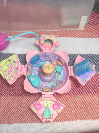 Maletín Flor Rosa Polly Pocket 1996