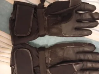 Guantes de moto profesionales