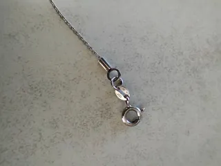 Collana di bigiotteria