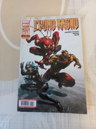 Set n. 3 fumetti " L'uomo Ragno "