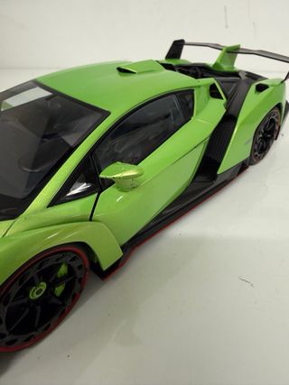 Autoart Lamborghini Veneno 1:18