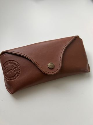 Gafas de sol Ray-Ban RB4256 negras y doradas