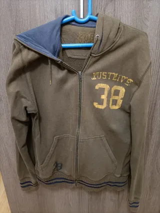 Sudadera Zara Verde Oliva con Capucha