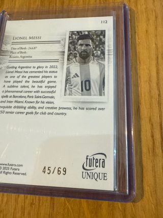 Messi /69 - Numerada Futera Unique