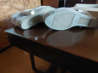 Alpargatas Castañer Beige T.37 Nuevas