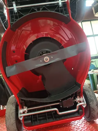 Cortacésped Raser Rojo