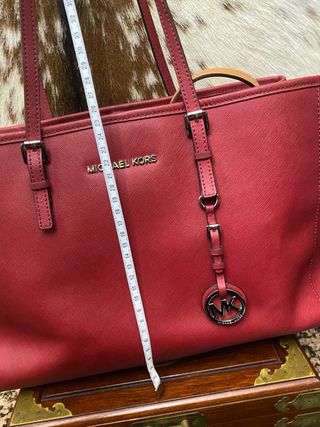 Bolso Michael Kors Piel Roja Safiana