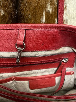 Bolso Michael Kors Piel Roja Safiana