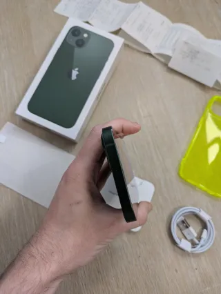 Apple iPhone 13 Verde 128GB Desbloqueado 87% bater