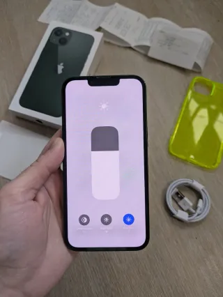 Apple iPhone 13 Verde 128GB Desbloqueado 87% bater