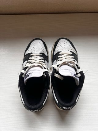 Nike Dunk Low Retro Panda talla 41