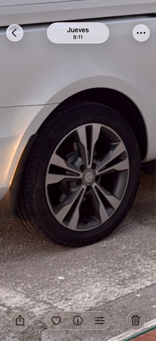 Llantas y cubiertas Mercedes Clase V originales.