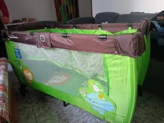 Cuna de viaje infantil