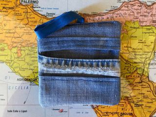 Porta tabacco in jeans