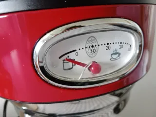 Cafetera Russell Hobbs Roja
