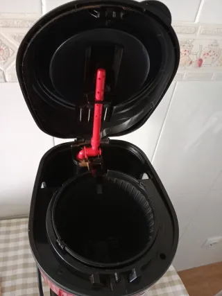 Cafetera Russell Hobbs Roja