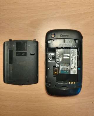 Teléfono BlackBerry Curve 9300 - con caja