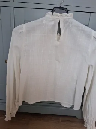 Blusa Mango Blanca Volantes